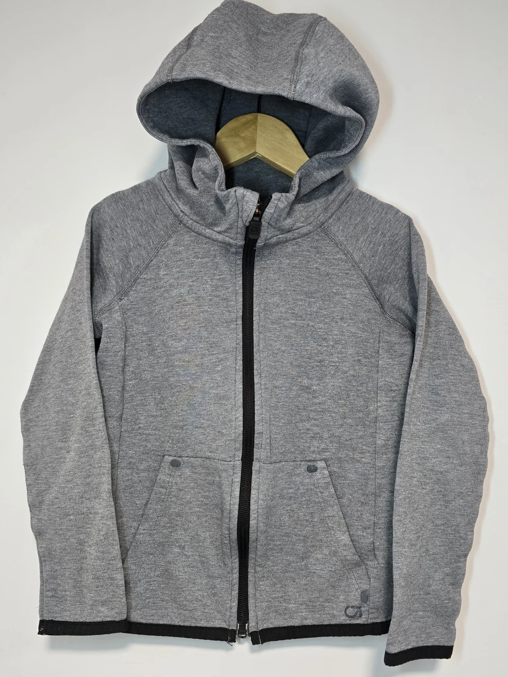 Kids GapFit Tech Hoodie In Gray Black Trim 5yrs